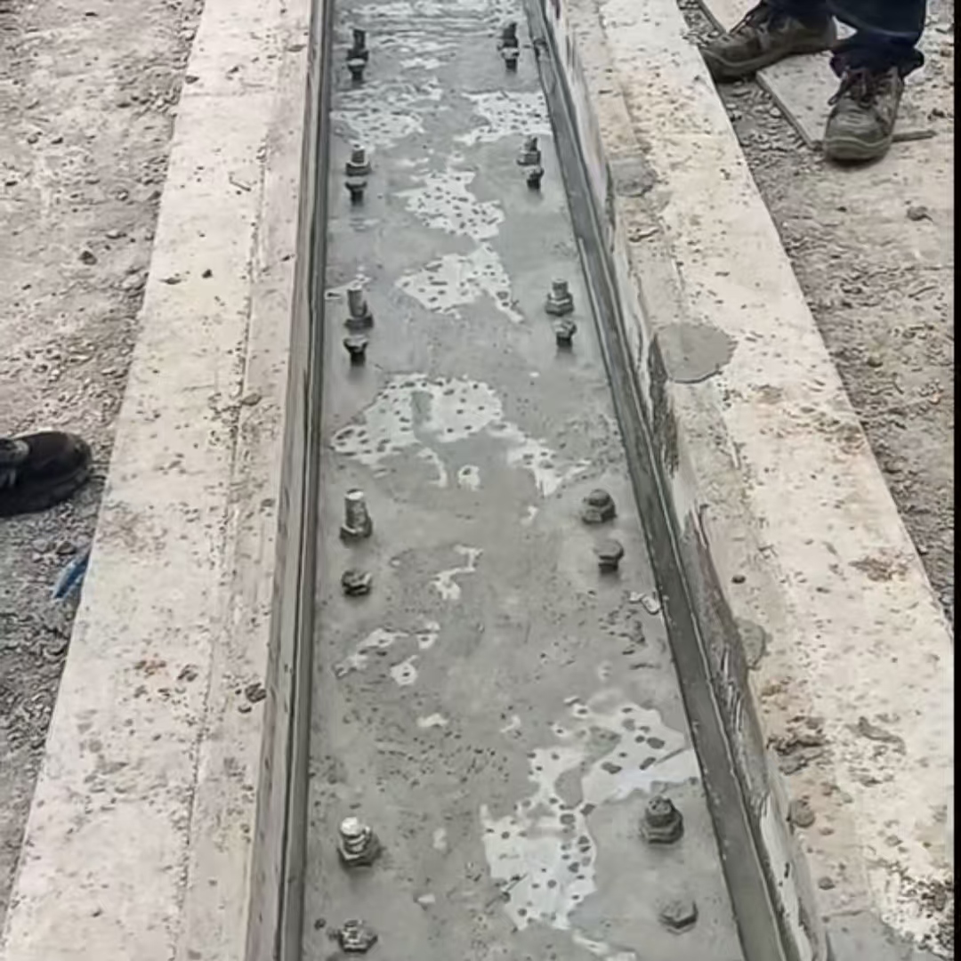 肇庆港口码头起重机龙门吊重型机械设备稳固用早强快凝轨道胶泥